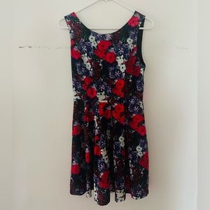 FUN FLOWER DRESS